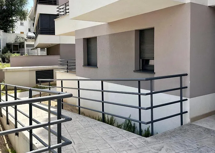 S'akvarel 4 - Private Garage Appartamento
