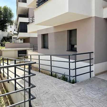 S'akvarel 4 - Private Garage Apartment