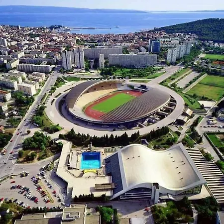 Apartment S'akvarel 4 - Private Garage