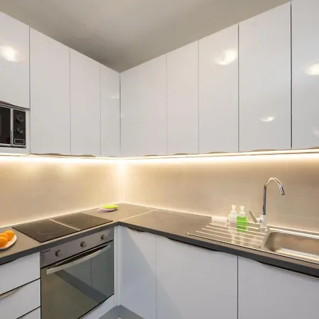 Apartman S'akvarel 4 - Private Garage *